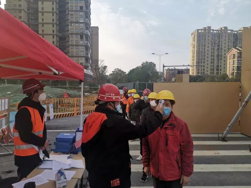 城建集團復(fù)工進行時：湖州市內(nèi)環(huán)快速化改造（北線）一標(biāo)段工程、湖山大道二標(biāo)段工程正式復(fù)工
